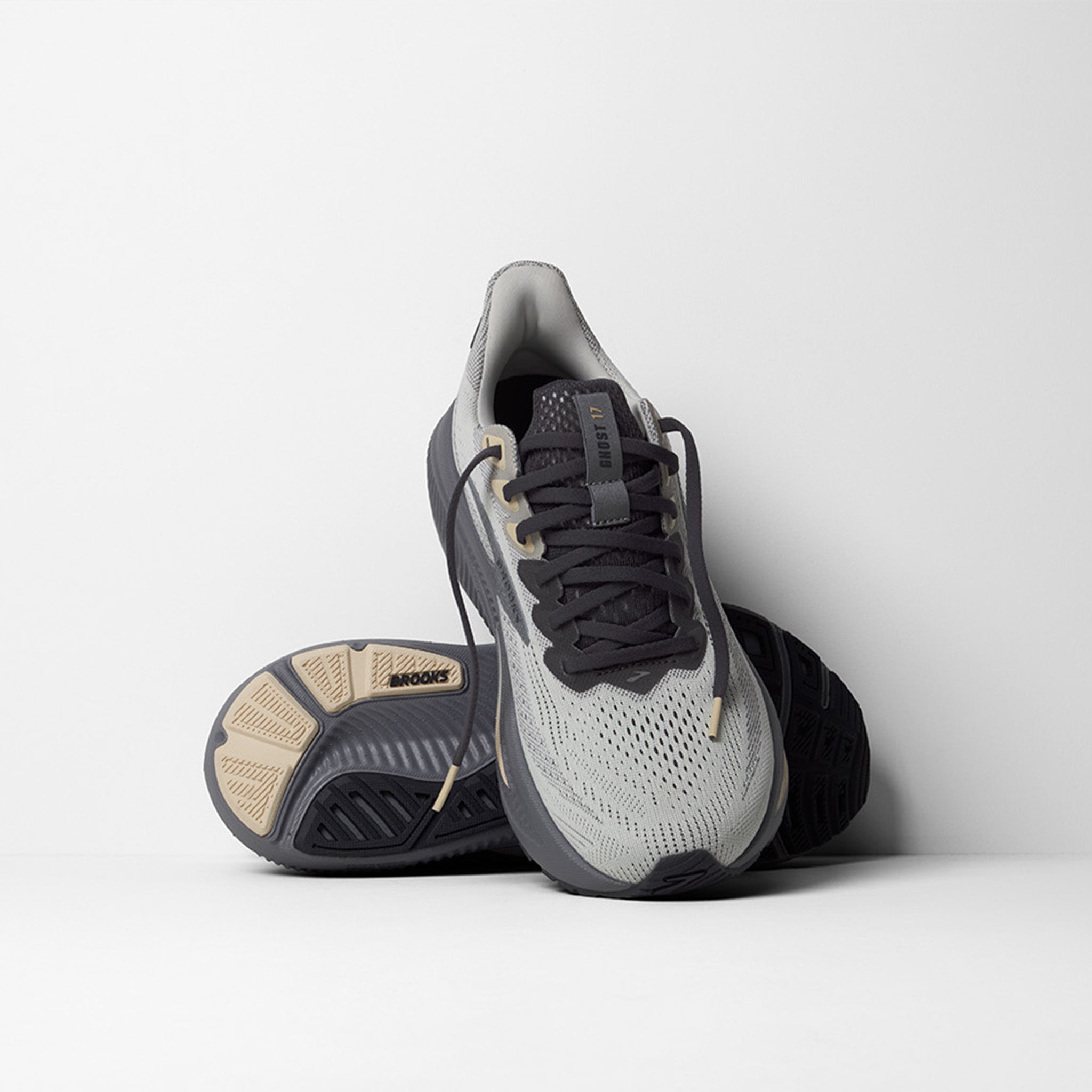 Men's Ghost 17 | Vaporous Grey/Primer/Sand