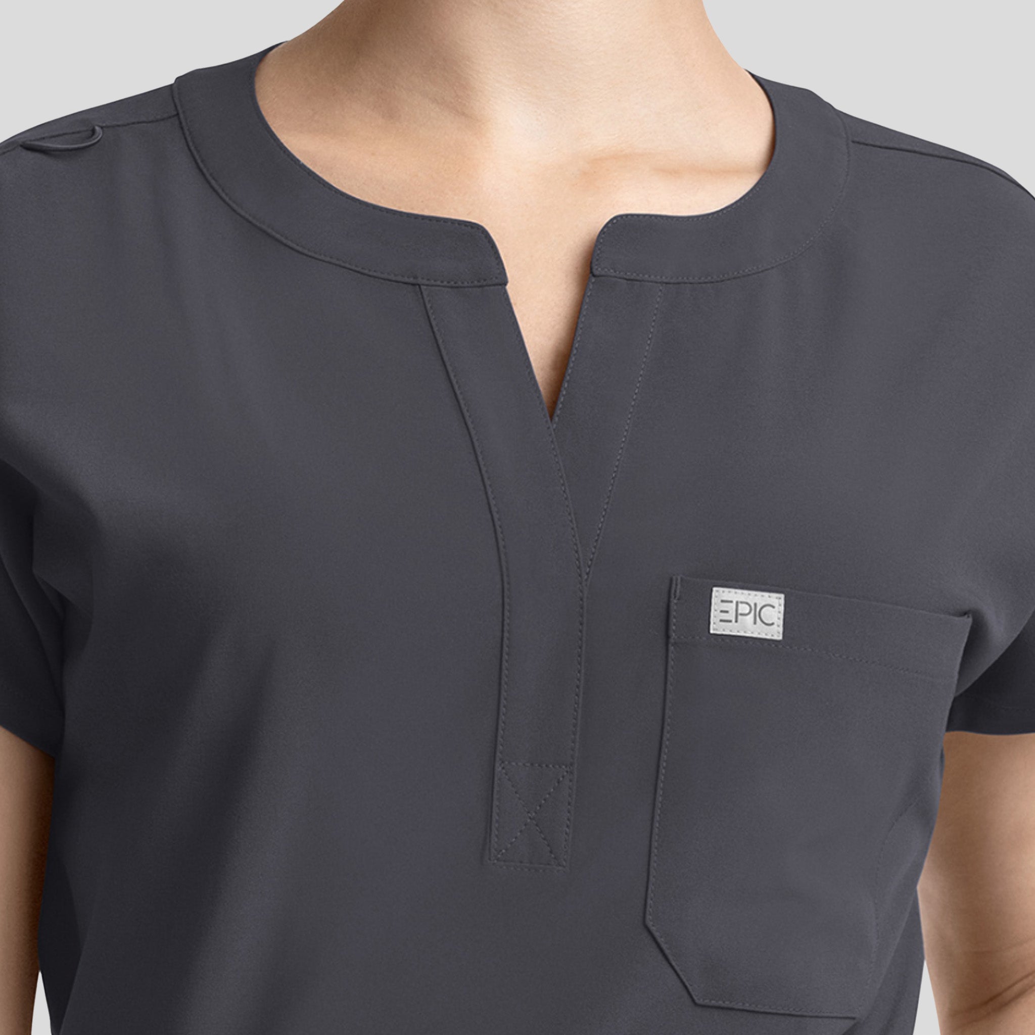 Womenโs Dolman 3 Pocket Top | Pewter