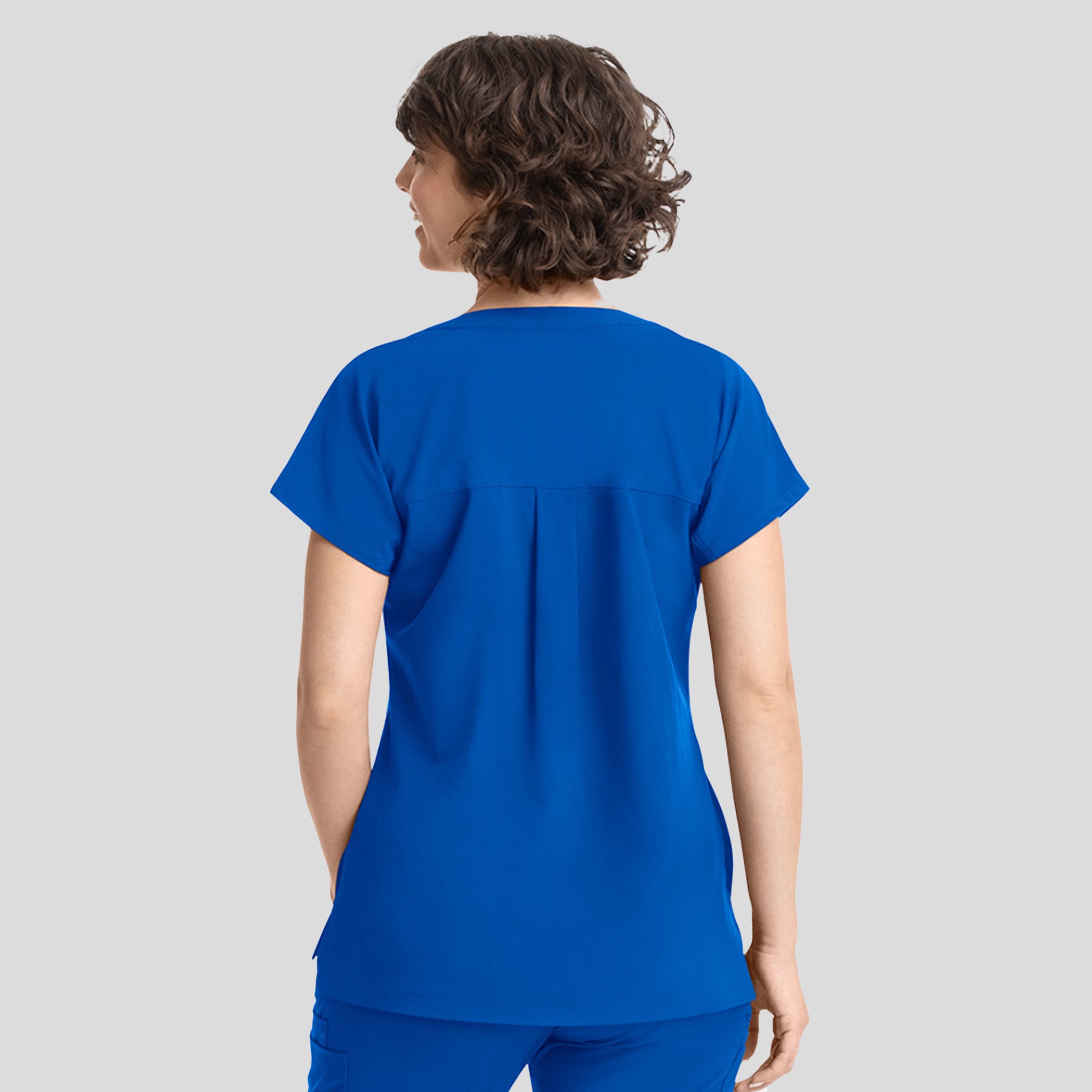 Womenโs Dolman 3 Pocket Top | Royal