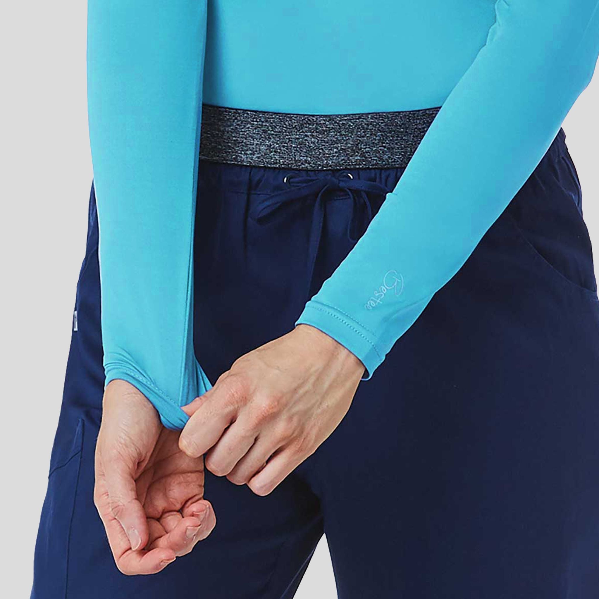 Maevn_Momentum_6909_aquamarine_detail